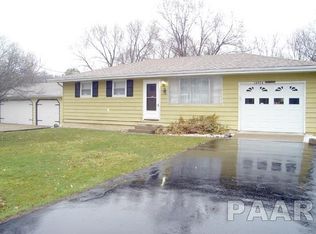 14904 N Richland Ln, Chillicothe, IL 61523