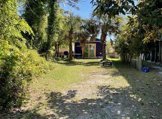 903 Ocean Blvd, Carolina Beach, NC 28428