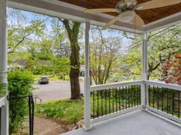 4th image of 8413 Spencer Ct