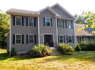 160 Bates Trl, West Greenwich, RI 02817