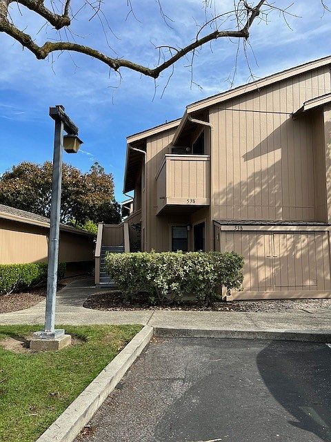 1st image of 538 Ironwood Ter APT 5