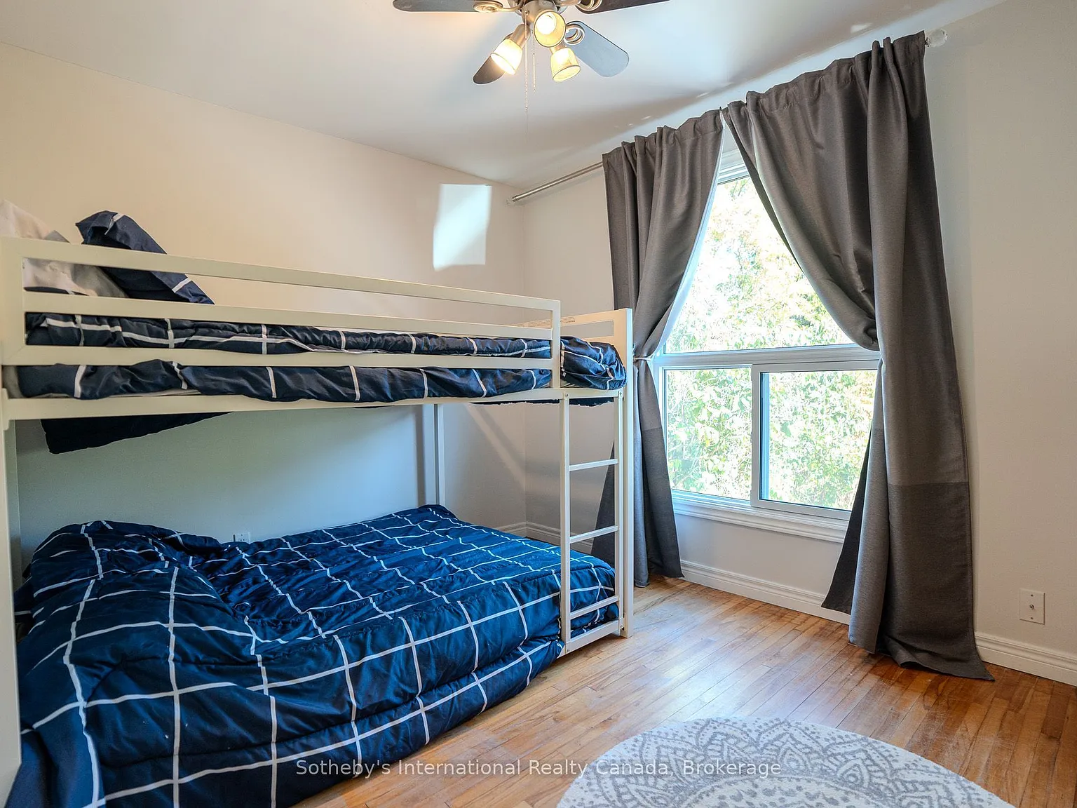 2 bed, $2,250 — Photo 4