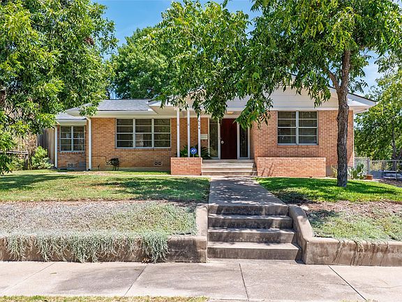 4th image of 604 Bellevue Pl