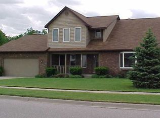 3963 W Sunwind Dr, Okemos, MI 48864