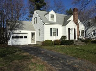 17 Sachem Ave, Worcester, MA 01606
