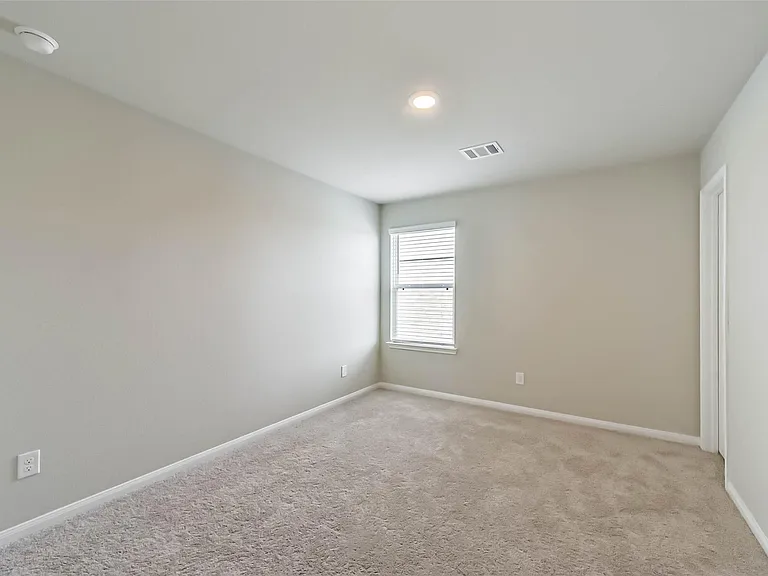 4907 Luke Mathew Dr — Photo 27