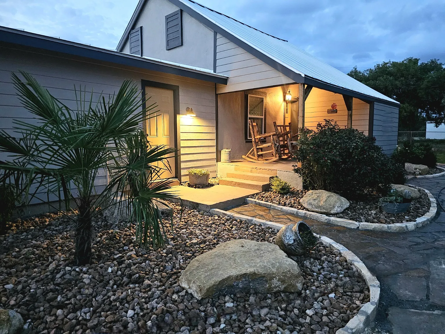 3 bed, 2000 sqft, $4,500 — Photo 4