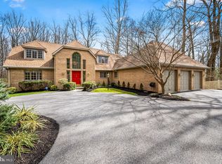 3 Deer Woods Ct, Glen Arm, MD 21057