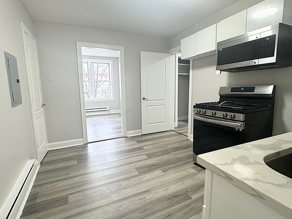 2nd image of 6120 Monroe Pl #8B