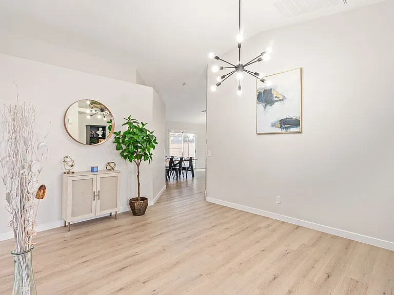 4929 Ferrell St — Photo 8