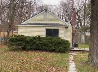52196 Prescott Ave, South Bend, IN 46637
