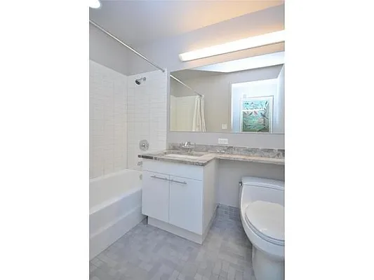 Rented by Ostrov Realty Group | media 10