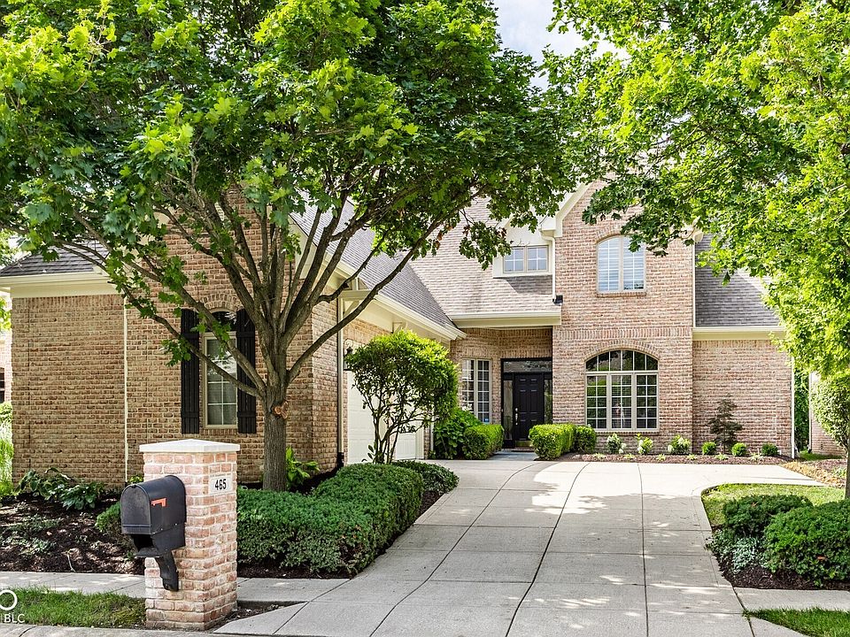 1st image of 465 McLaren Ln
