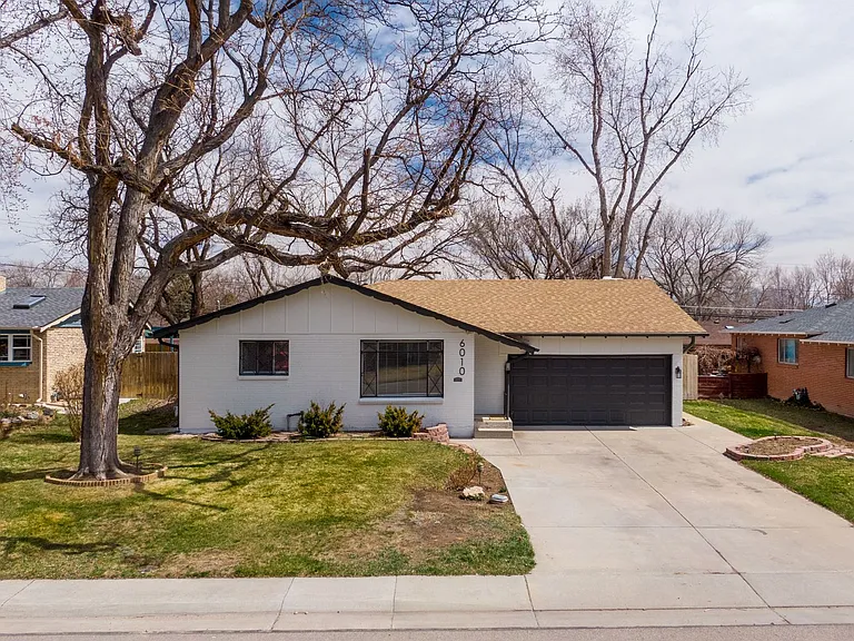 6010 Garrison St — Photo 1