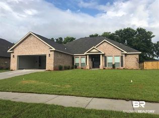 330 Stave Mill Dr, Fairhope, AL 36532