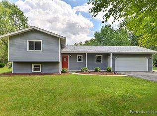 22W381 Arbor Ln, Glen Ellyn, IL