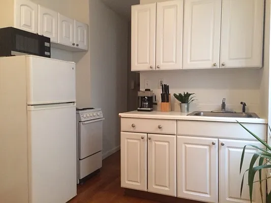 Rented by Bold New York | media 20