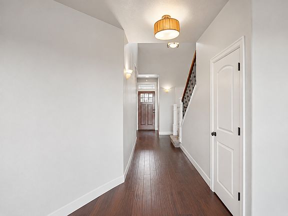 3rd image of 14920 SE Shaunte Ln