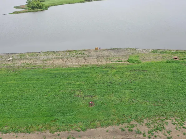 13175 N Sunrise Dr, Ipswich, SD 57451