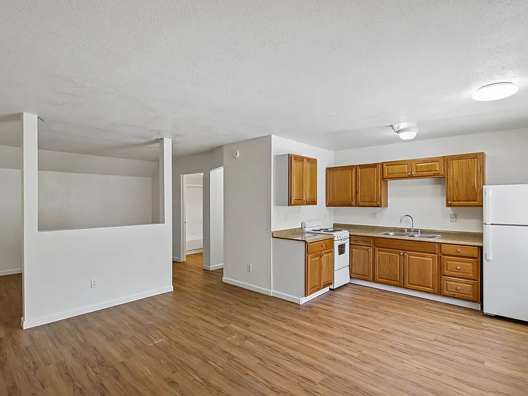 Monte Vista Commons — Photo 12