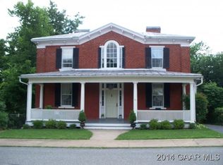 14 Tams St, Staunton, VA 24401