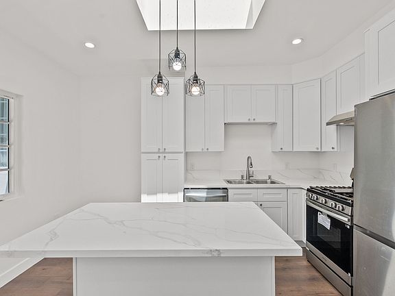 2nd image of 3794 Cloud Ave