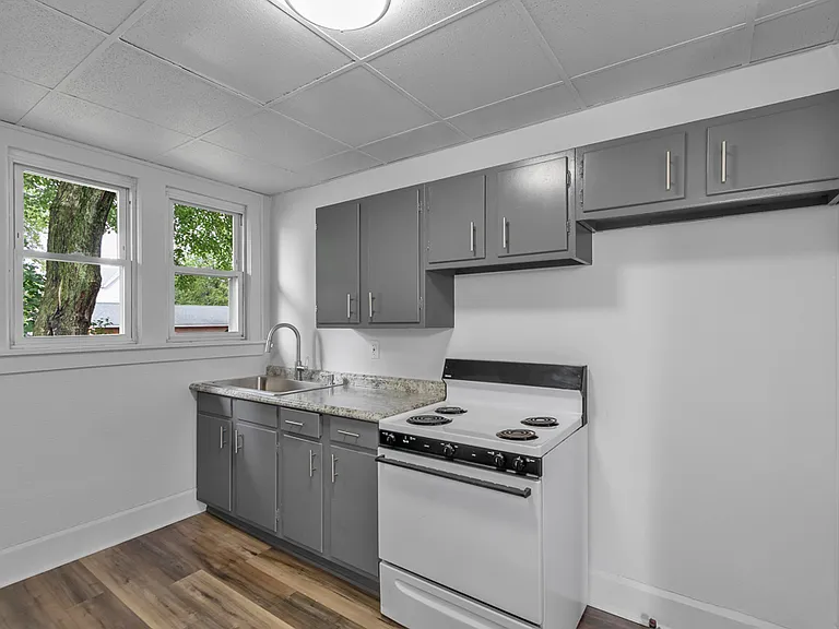 3033 Dewey Pl SW #2 — Photo 1
