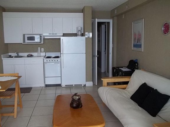 4th image of 701 S Atlantic Ave #816
