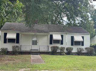1213 Summerland Dr, Cayce, SC 29033