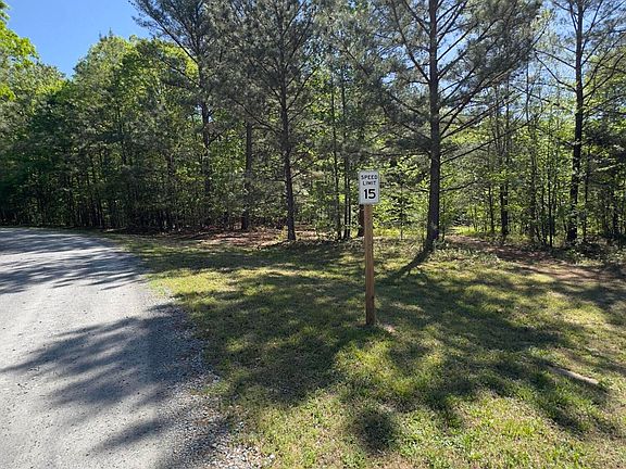 4th image of 10 Maple Springs Ln #10