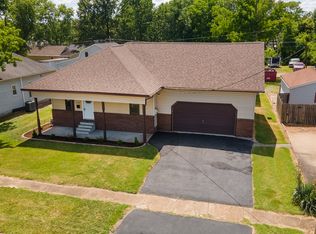 1406 N Glendale St, Marion, IL 62959