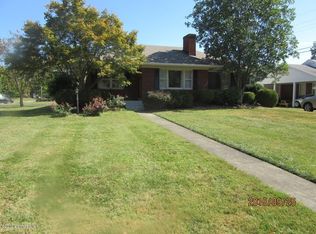 3700 Hughes Rd, Saint Matthews, KY 40207