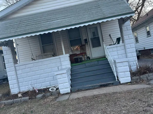 2136 N Delaware Ave, Peoria, IL 61603