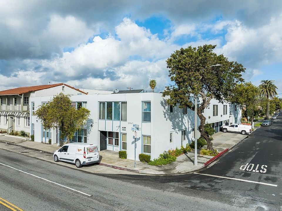 Building Photo 3