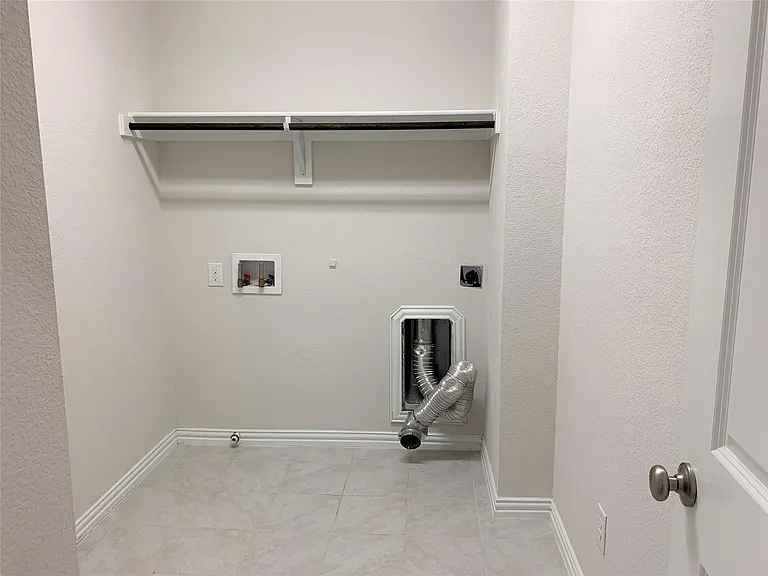 17768 Coralberry Dr — Photo 14