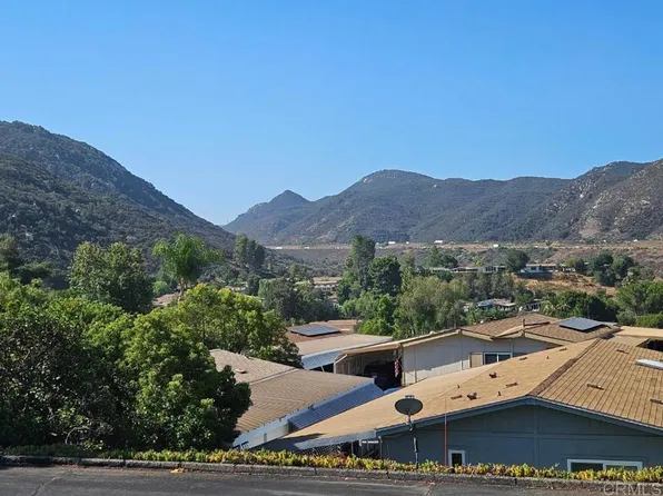 8975 Lawrence Welk Dr Space 168, Escondido, CA 92026