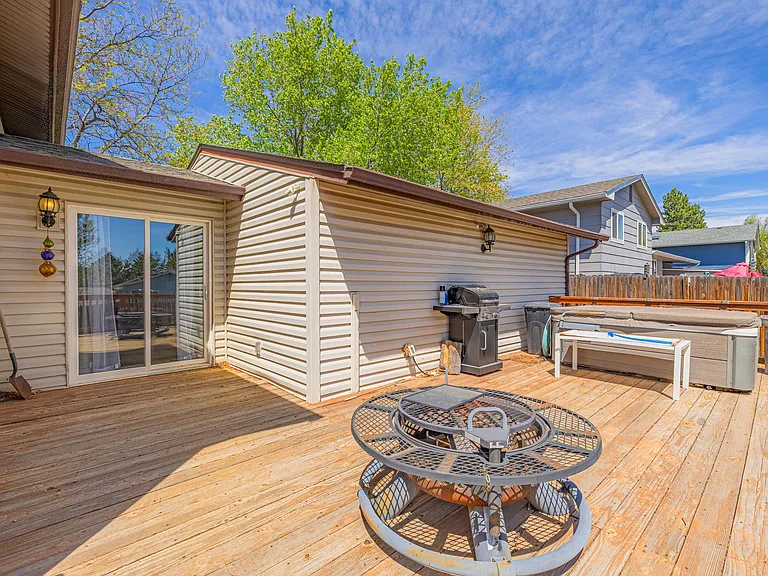 7115 Grand Valley Dr — Photo 23