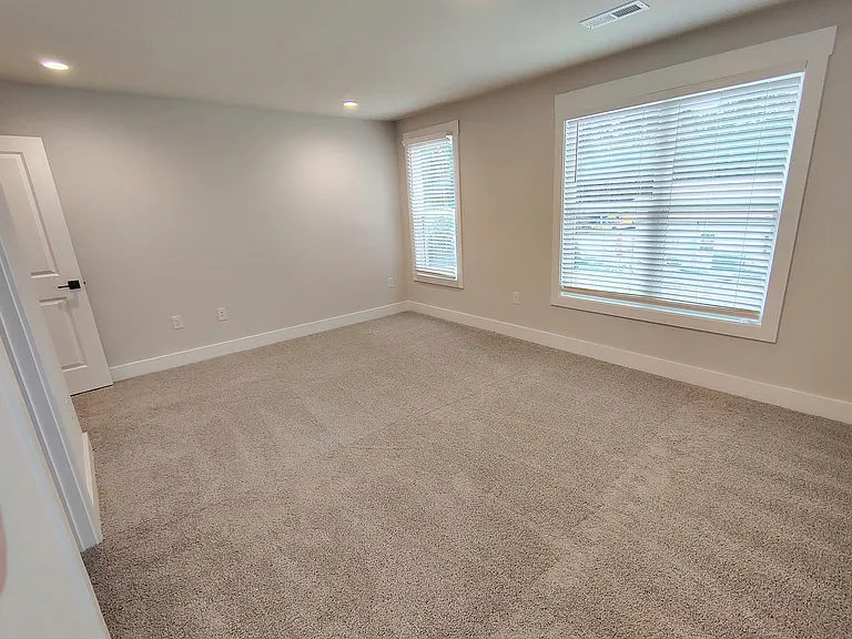 122 Chella Ct — Photo 11