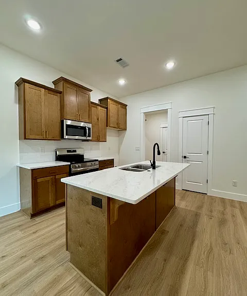 38 Woodbridge Dr — Photo 5