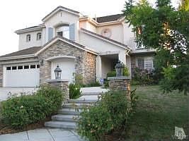 1st image of 3865 Campus Dr