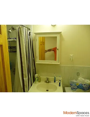 Rented by Modern Spaces | media 3