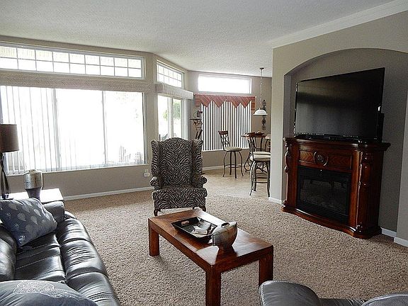 5th image of 6652 Adena Cir