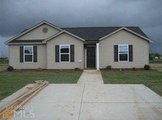 215 Worchester Cir, Perry, GA 31069