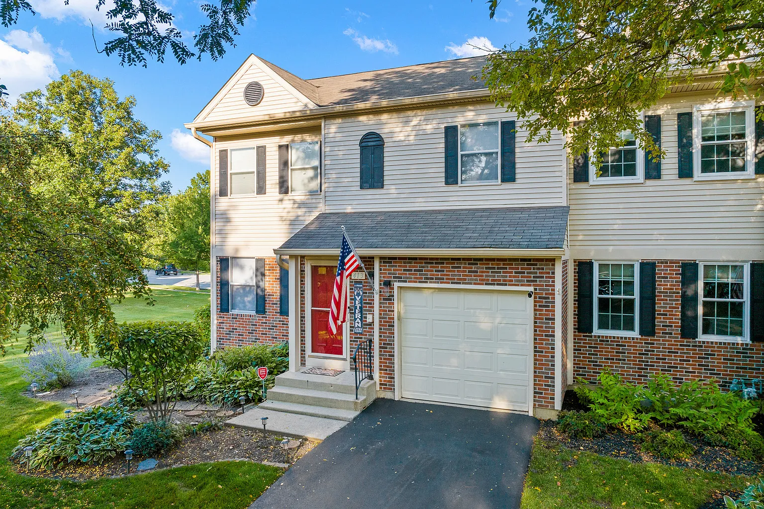413 Ballard Dr photo 1