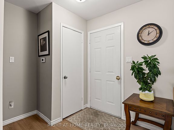 4th image of 22 Vincent Cres
