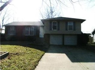 9344 Goddard St, Overland Park, KS 66214