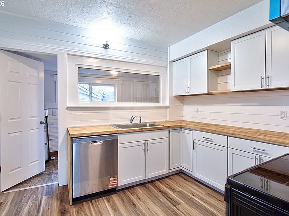 4th image of 774 18th St SE