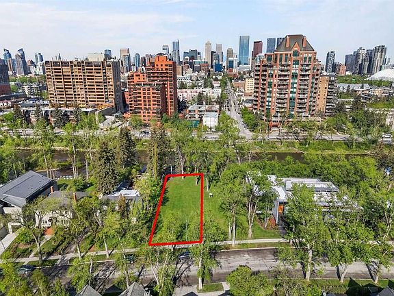 2nd image of 312 Roxboro Rd SW