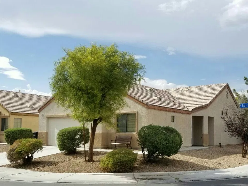 512 Braided River Ave