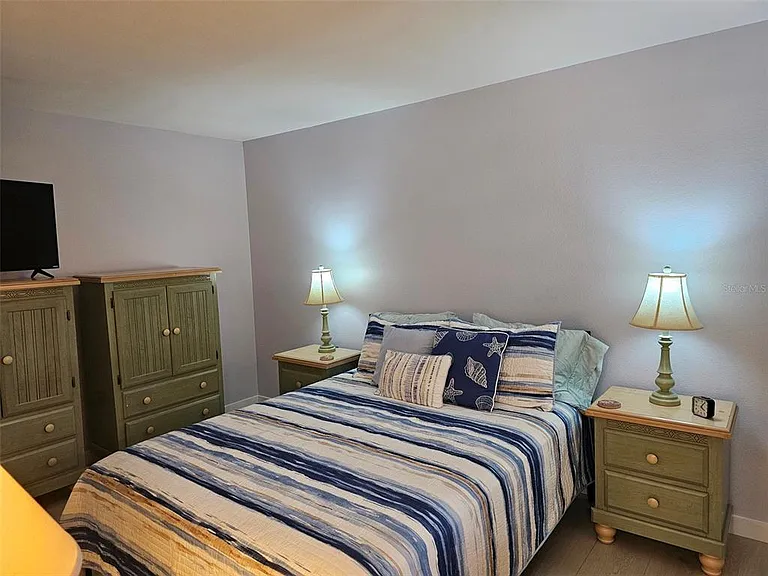 153 Wild Palm Dr #1610 — Photo 25